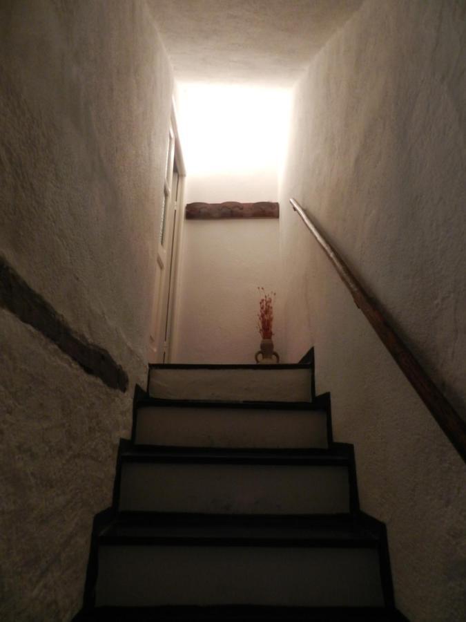 Trilocale In Dimora Tipica Apartment Montale  Bagian luar foto